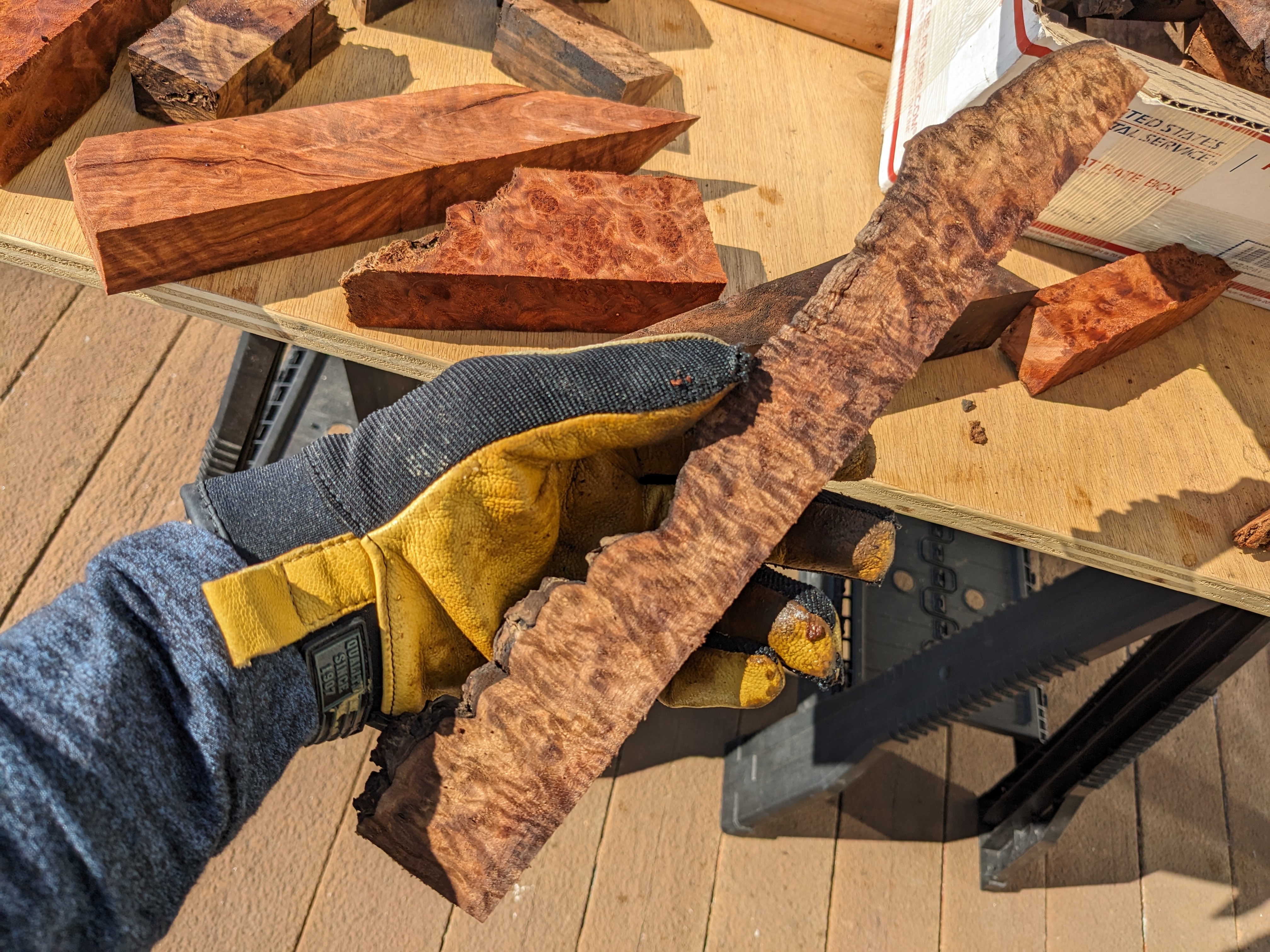 Kitchen Cutoffs Large box of dry burl cutoffs | Kitchen Knife Forums